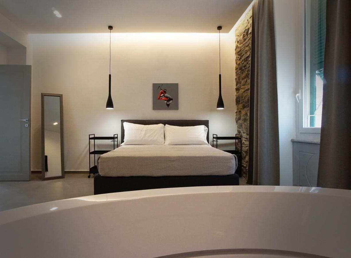 New Moon Rooms La Spezia Eksteriør bilde