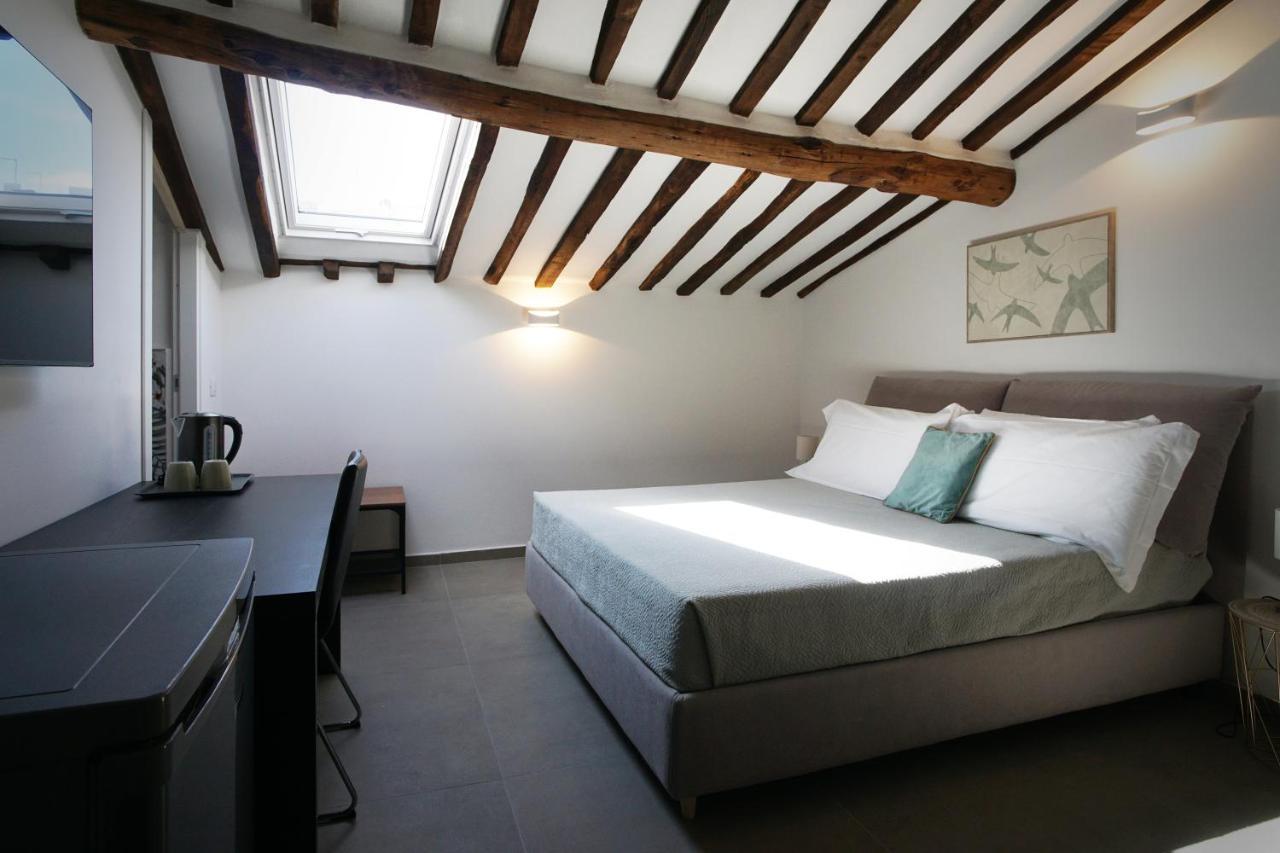New Moon Rooms La Spezia Eksteriør bilde